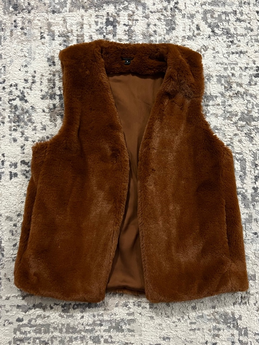 Stella‎ & Dot Chestnut Faux Fur Vest